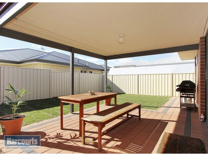 9 Baler Court, Hammond Park WA 6164