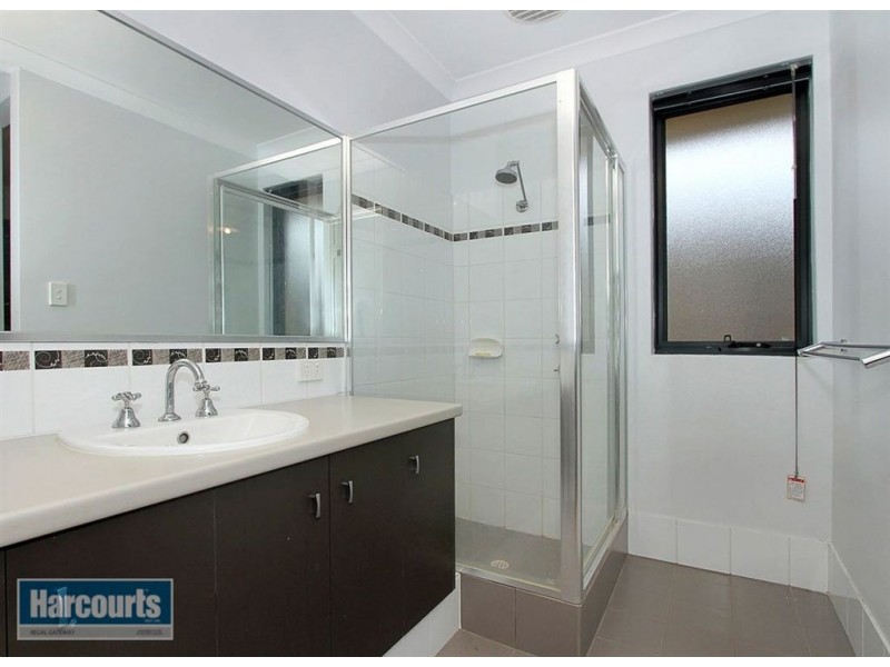 33 Evans Way, Byford WA 6122