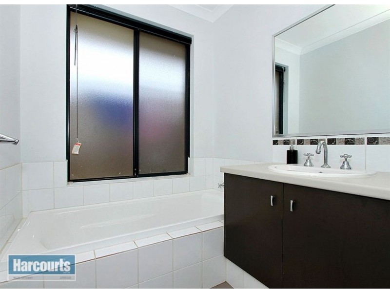 33 Evans Way, Byford WA 6122