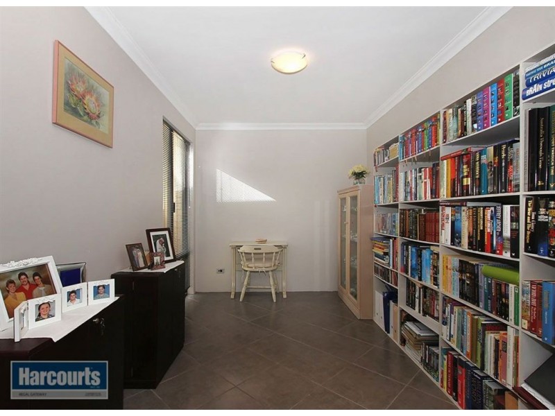 26 Sanguine Way, Atwell WA 6164