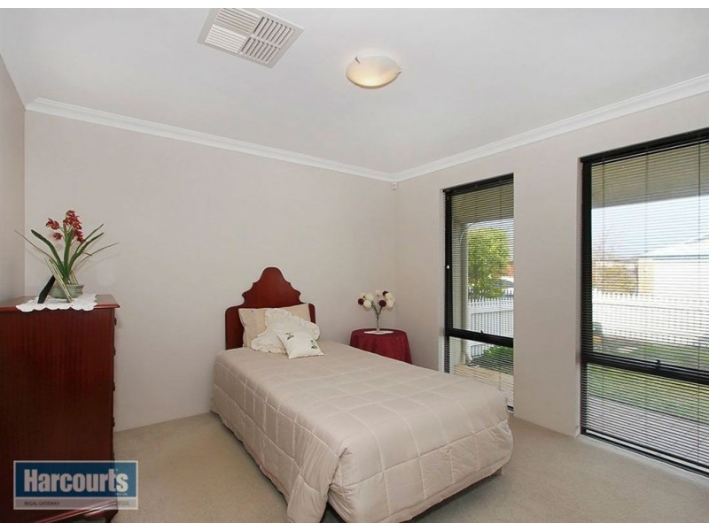 26 Sanguine Way, Atwell WA 6164