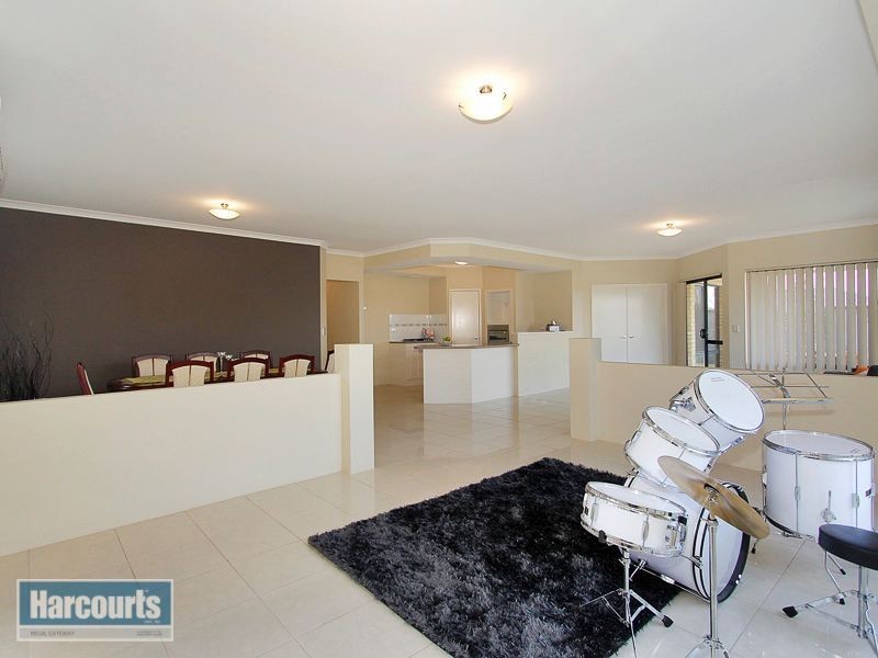 265 Lyon Road, Aubin Grove WA 6164