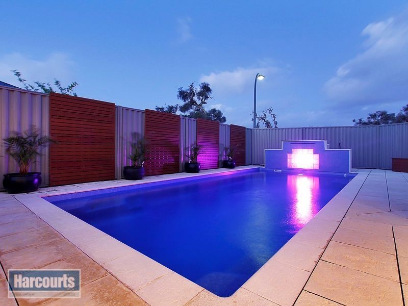 43 Hillhouse way, Piara Waters WA 6112