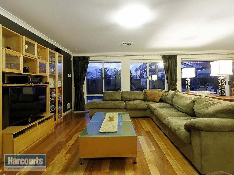 3 Optima Bend, Atwell WA 6164