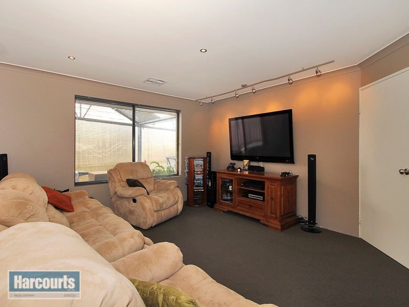 64 Cheltenham Loop, Bertram WA 6167