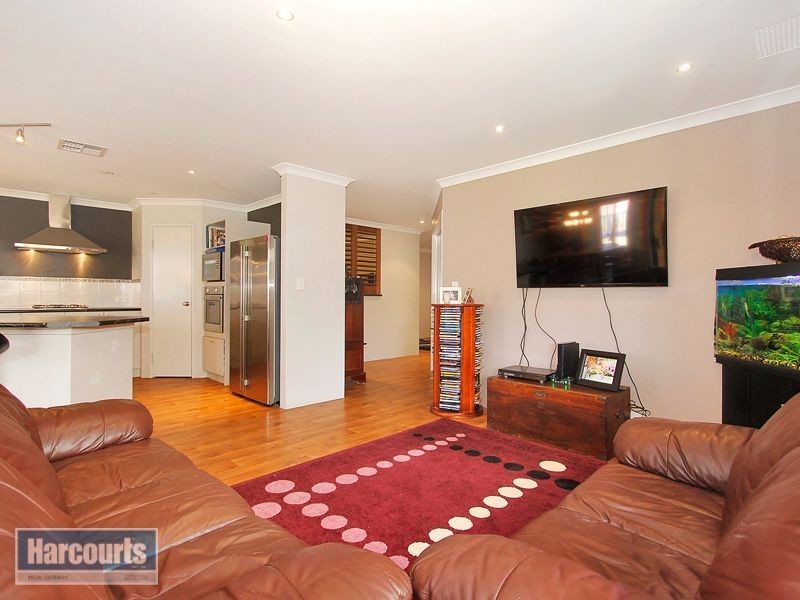 64 Cheltenham Loop, Bertram WA 6167
