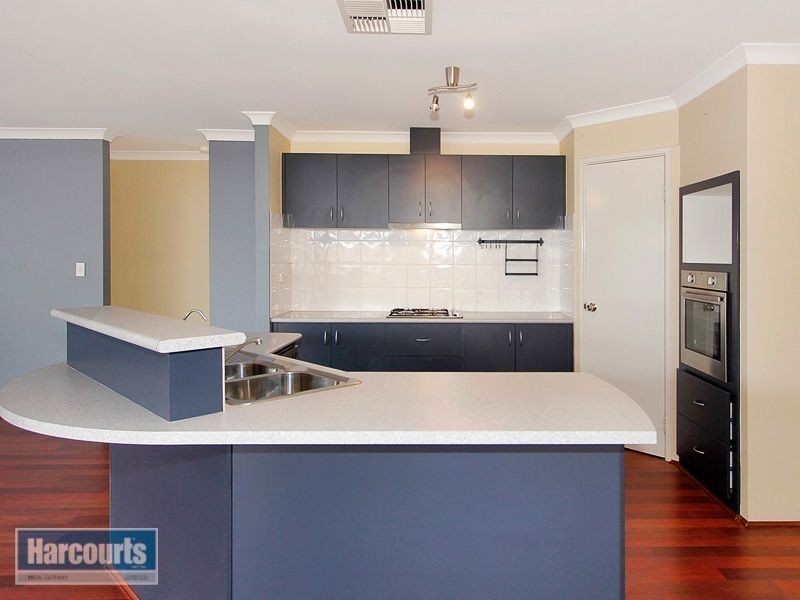 37 Murrumbidgee Drive, Hammond Park WA 6164