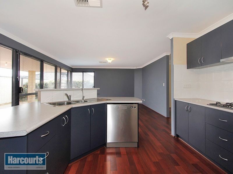 37 Murrumbidgee Drive, Hammond Park WA 6164