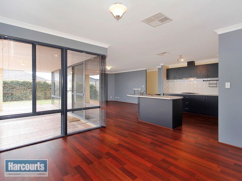 37 Murrumbidgee Drive, Hammond Park WA 6164