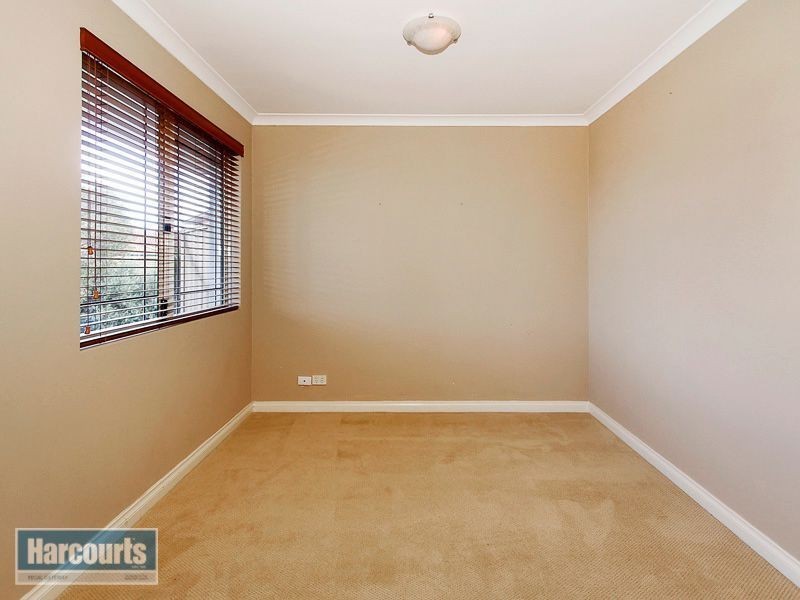 6 McGillen Court, Jandakot WA 6164