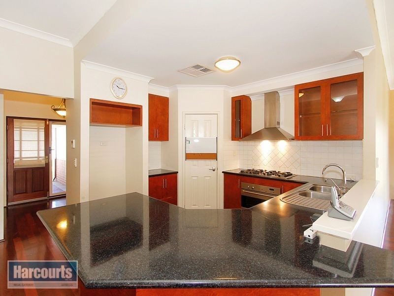 6 McGillen Court, Jandakot WA 6164