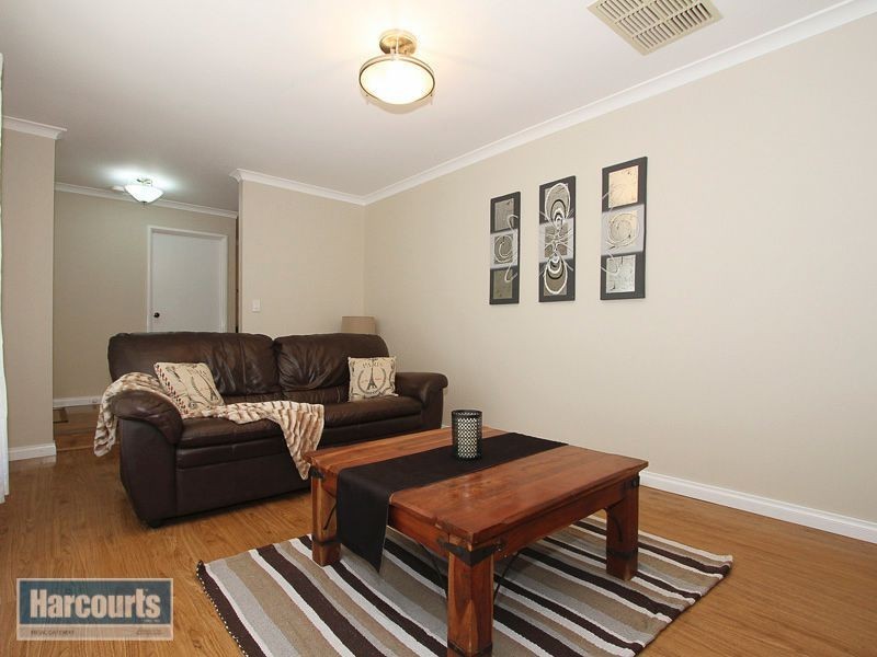 78 Ashburton Drive, Gosnells WA 6110