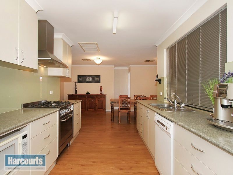 78 Ashburton Drive, Gosnells WA 6110