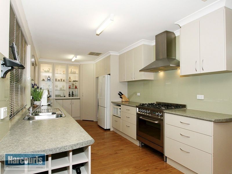 78 Ashburton Drive, Gosnells WA 6110