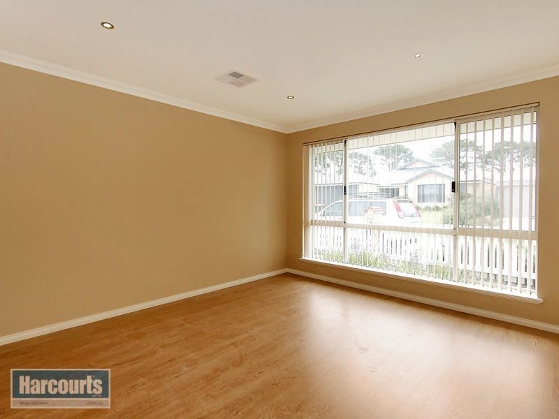 3 Aromatic Crescent, Atwell WA 6164