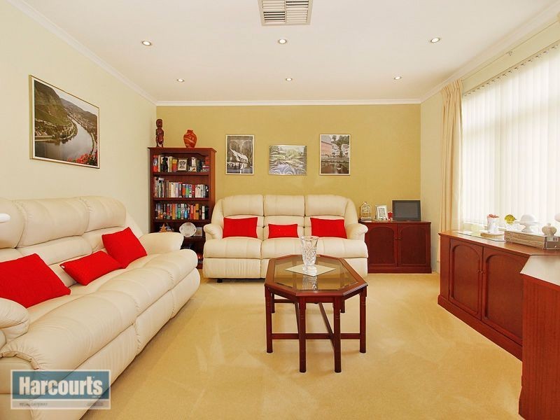 5 Glacier Way, Jandakot WA 6164