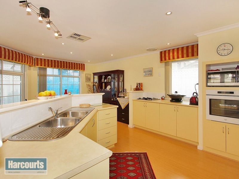 5 Glacier Way, Jandakot WA 6164