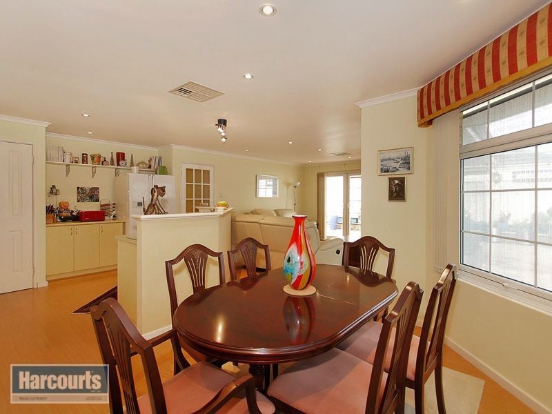 5 Glacier Way, Jandakot WA 6164