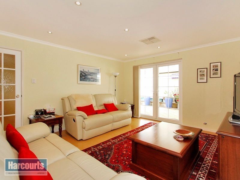 5 Glacier Way, Jandakot WA 6164