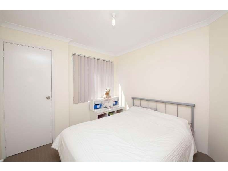 4/17 cotter Loop, Success WA 6164