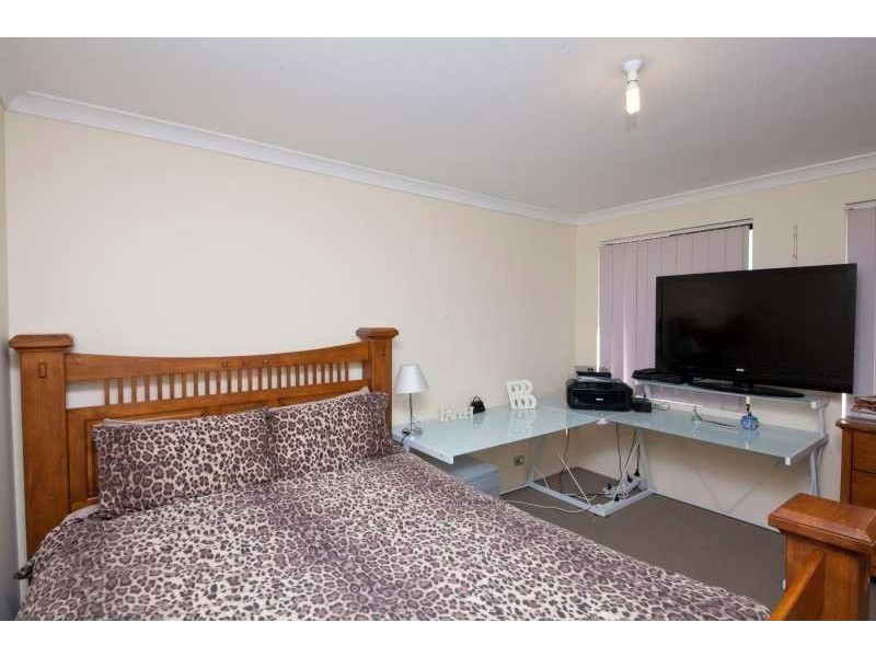 4/17 cotter Loop, Success WA 6164