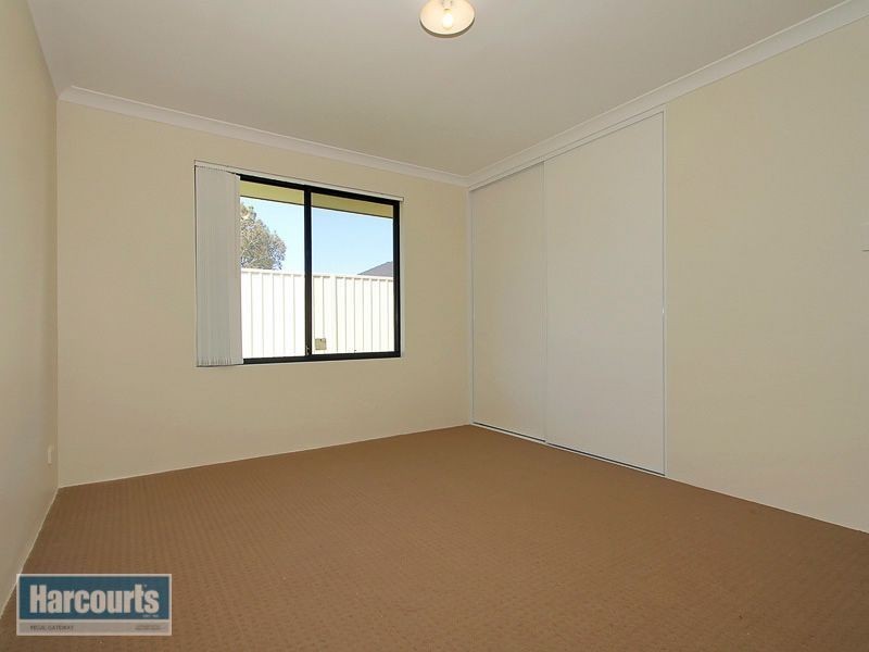 20 Firebrace Elbow, Canning Vale WA 6155