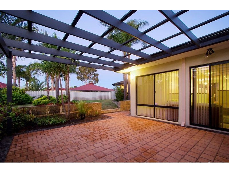 3 O’Farrell Close, Atwell WA 6164