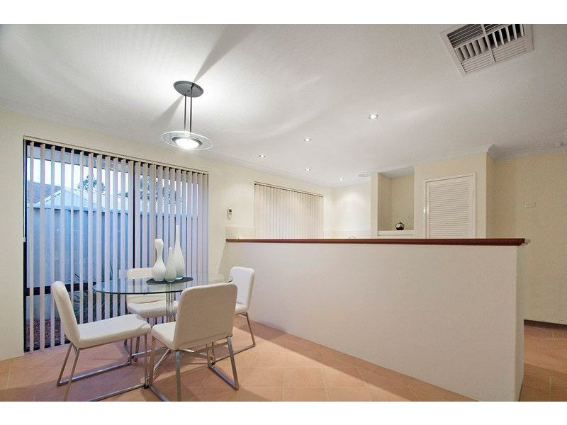 3 O’Farrell Close, Atwell WA 6164