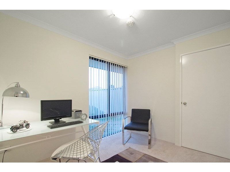 3 O’Farrell Close, Atwell WA 6164