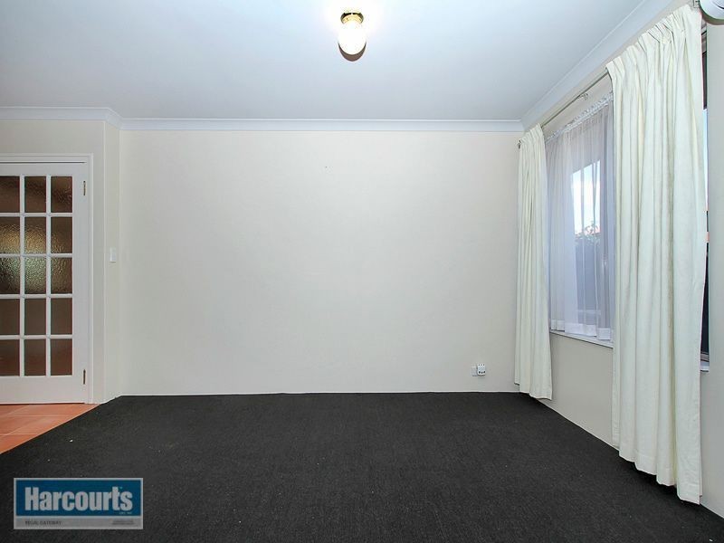 11 Centaury Close, Beeliar WA 6164
