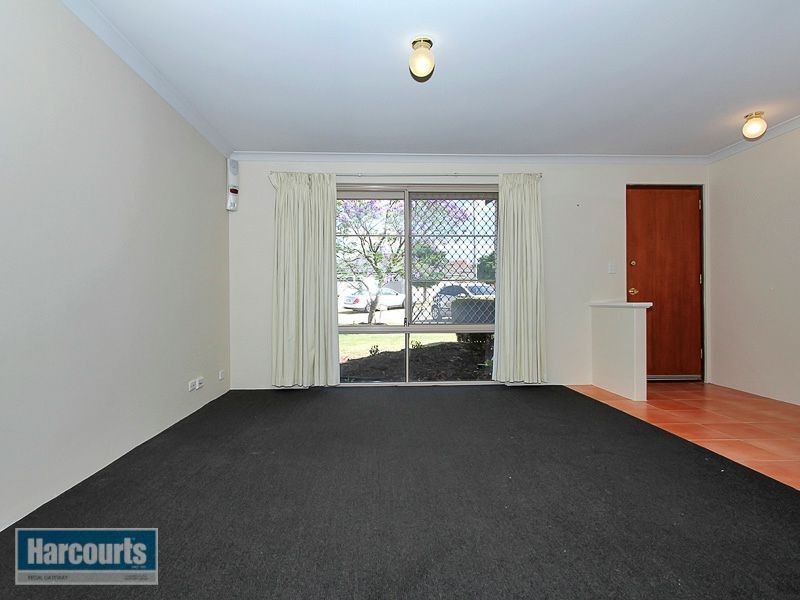 11 Centaury Close, Beeliar WA 6164