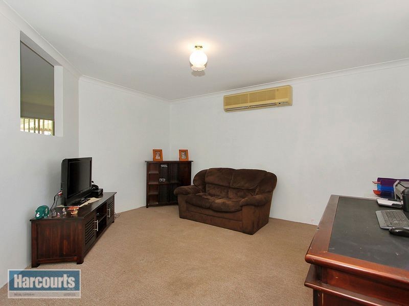 18 Molloy Circuit, Atwell WA 6164