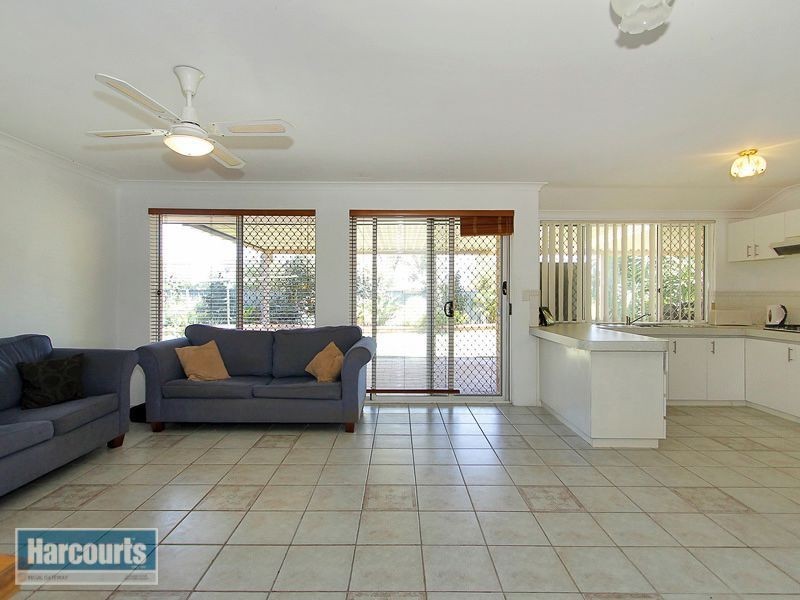 18 Molloy Circuit, Atwell WA 6164