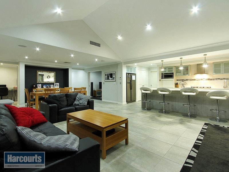 9 Vitality Mews, Aubin Grove WA 6164