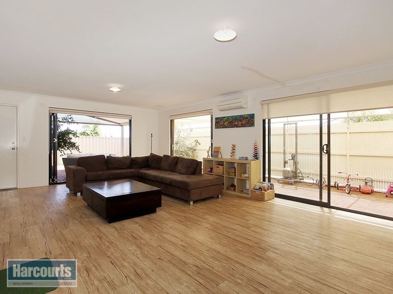 102 Beenyup Road, Atwell WA 6164