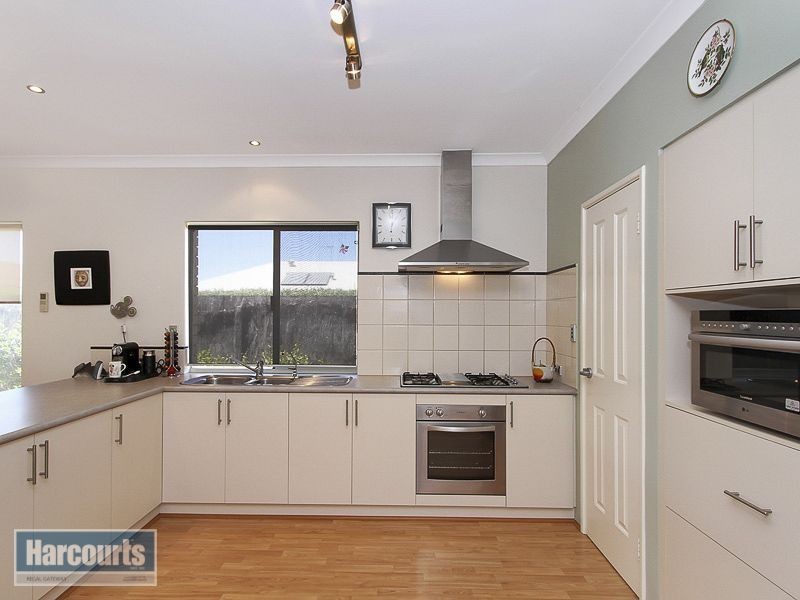 29 Aurora Drive, Atwell WA 6164
