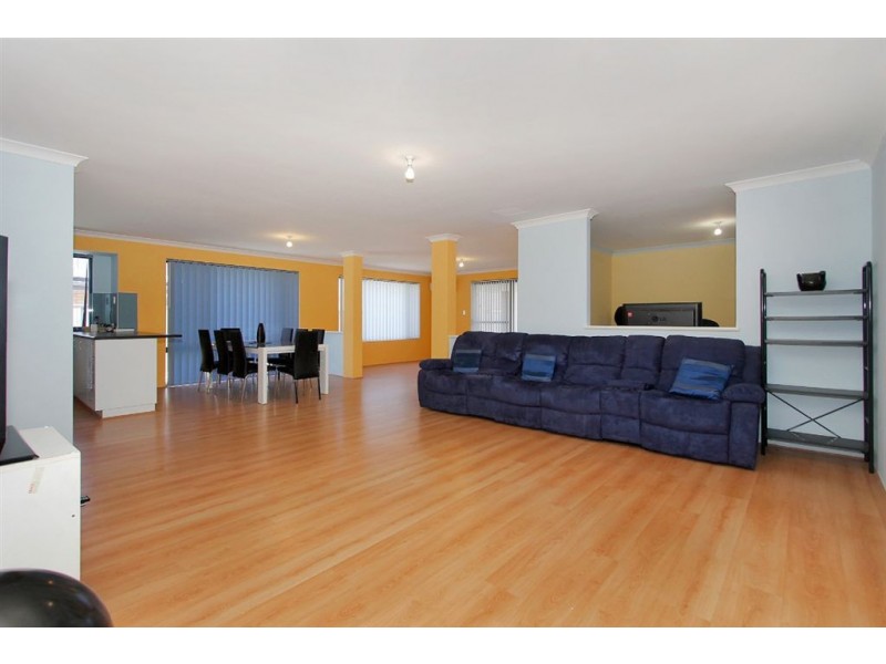 16 Heidelberg Street, Aubin Grove WA 6164