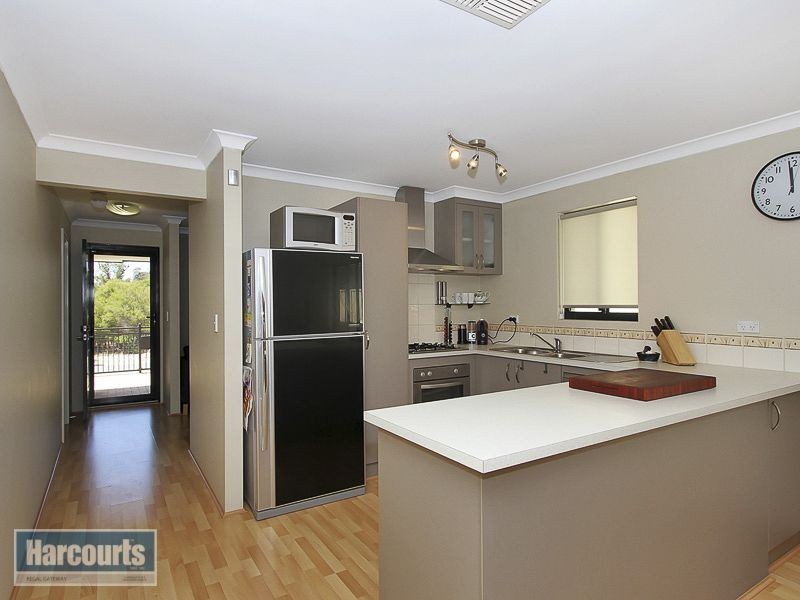 144 Lyon Road, Aubin Grove WA 6164