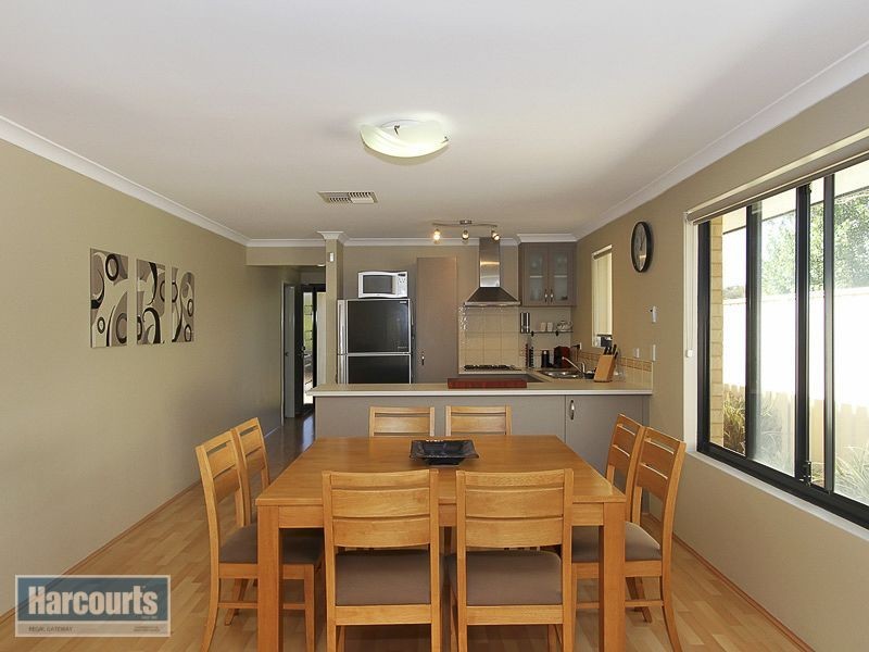 144 Lyon Road, Aubin Grove WA 6164