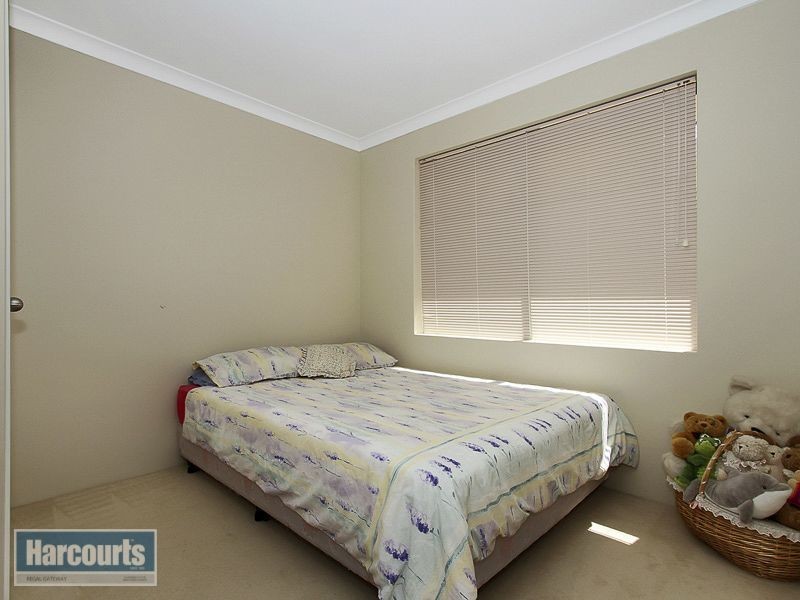 144 Lyon Road, Aubin Grove WA 6164