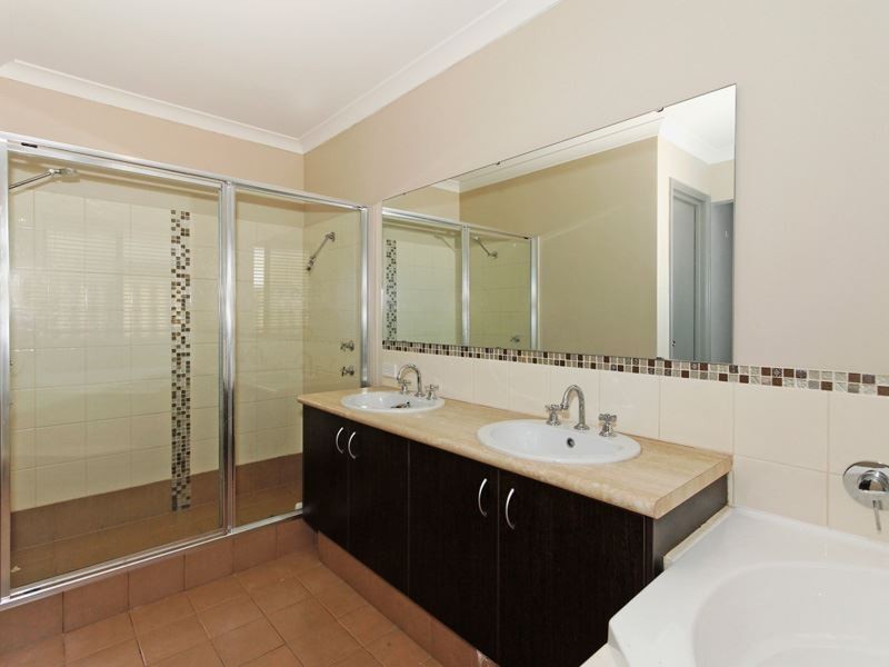 9 Millbrook Avenue, Bertram WA 6167