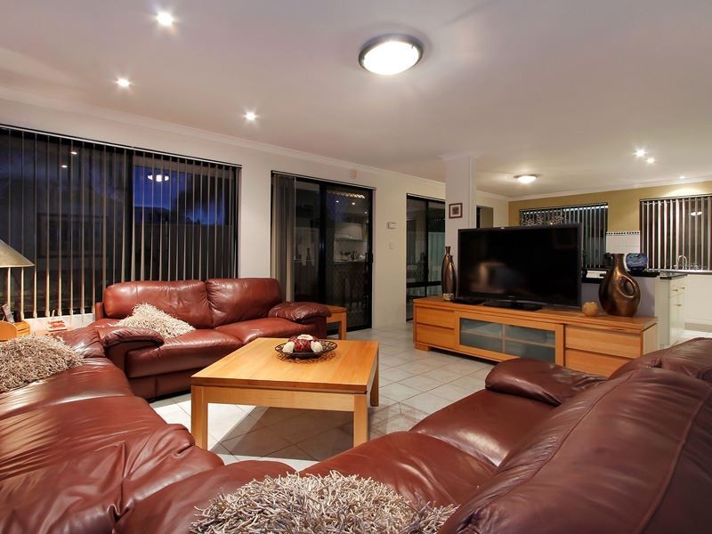 3 Calero Court, Atwell WA 6164