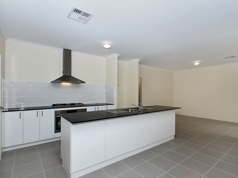 27 Mirima Way, Wandi WA 6167