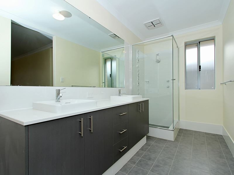 27 Mirima Way, Wandi WA 6167