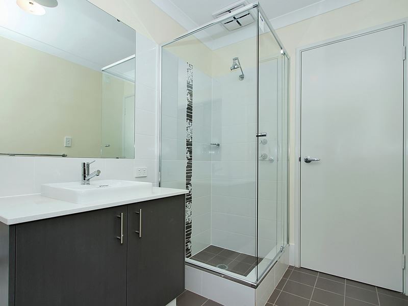 27 Mirima Way, Wandi WA 6167