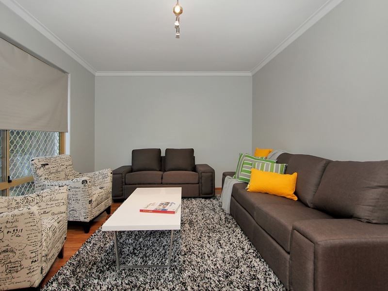 86 Glenbawn Drive, South Lake WA 6164