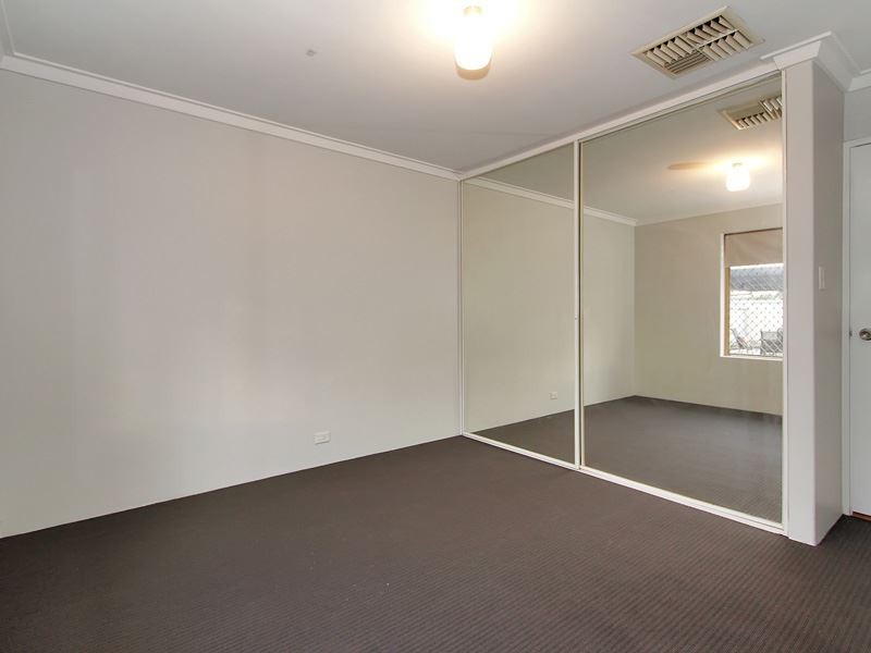 86 Glenbawn Drive, South Lake WA 6164