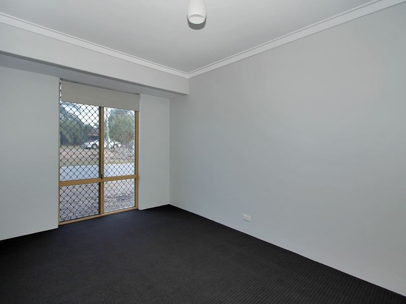 86 Glenbawn Drive, South Lake WA 6164