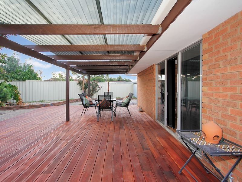 86 Glenbawn Drive, South Lake WA 6164