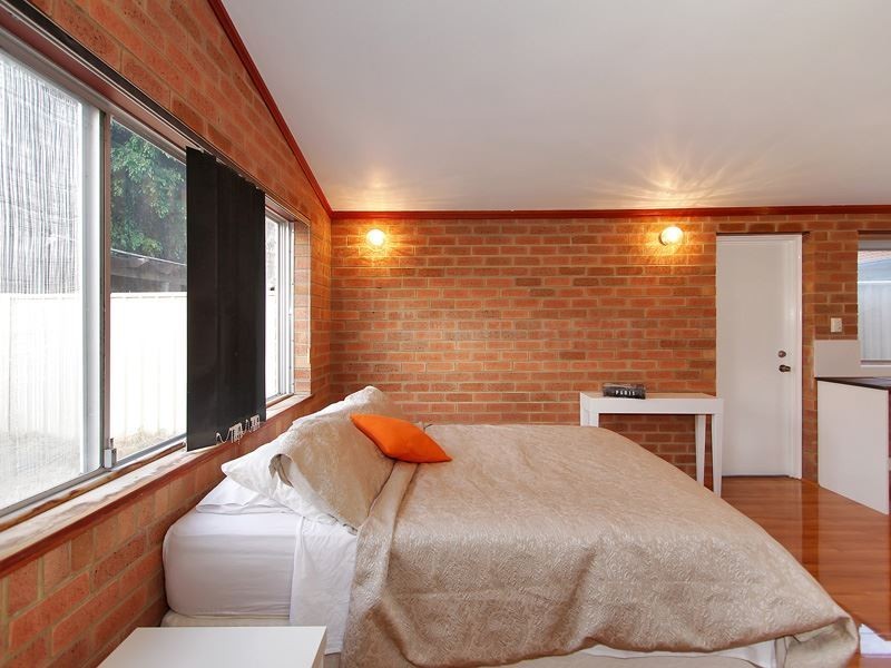 86 Glenbawn Drive, South Lake WA 6164